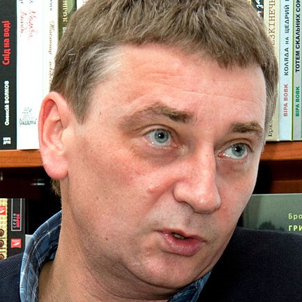 Євген Положій