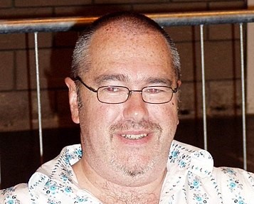 Єн Мак-Дональд