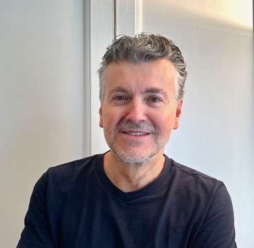 Рамон Женер