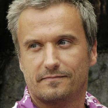 Тьєррі Дебру