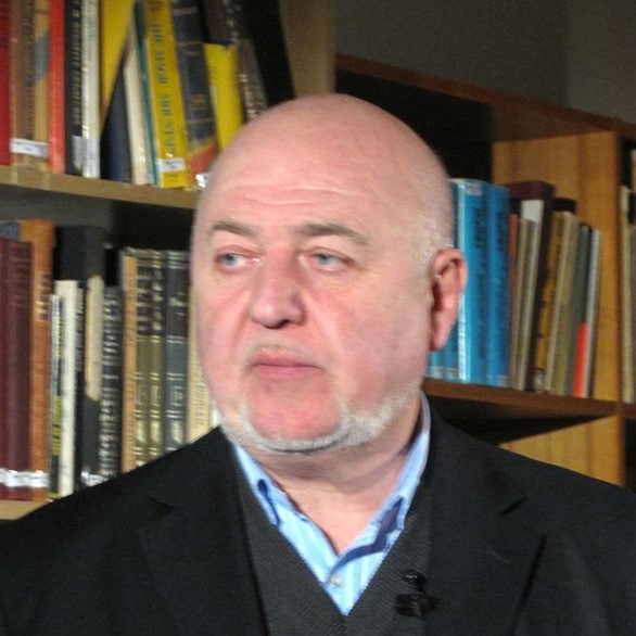 Юрій Шаповал