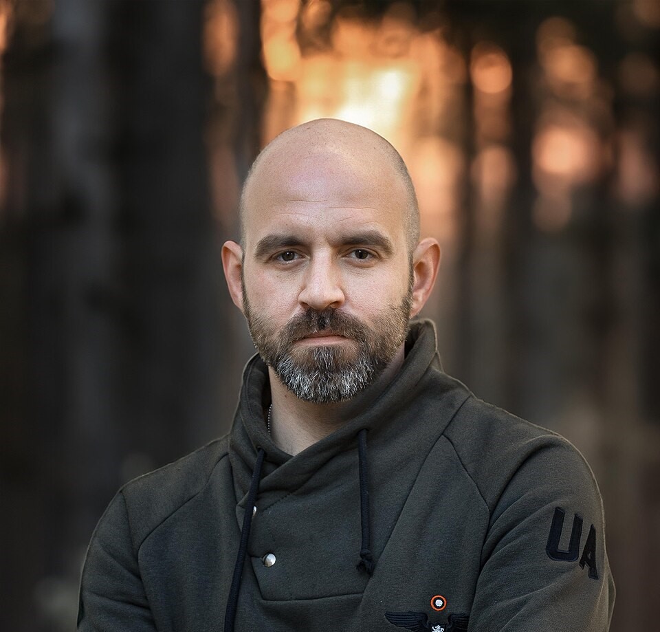Павло Казарін