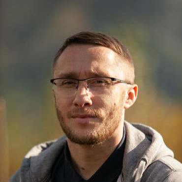 Сергій Лущик