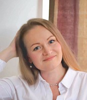 Олена Демір